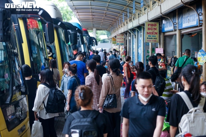 ha noi tung buoc di doi cac ben xe trong khu vuc vanh dai 3, xay san bay thu hai hinh anh 1