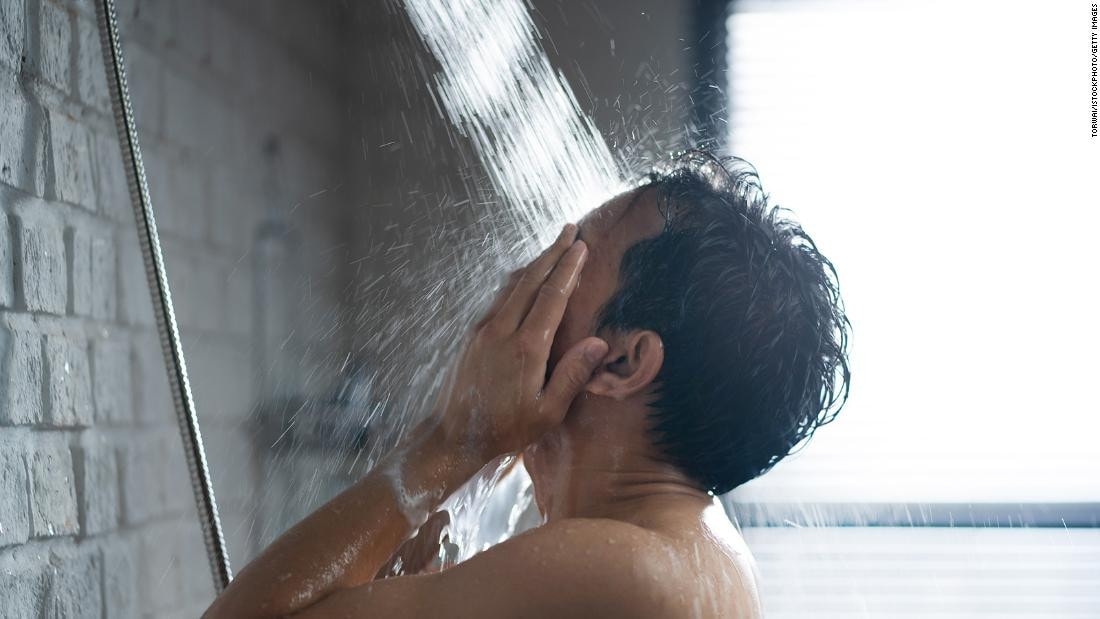 tam ngay khi vua di nang ve, thoi quen giai nhiet nhieu nguoi dang hieu sai hinh anh 2