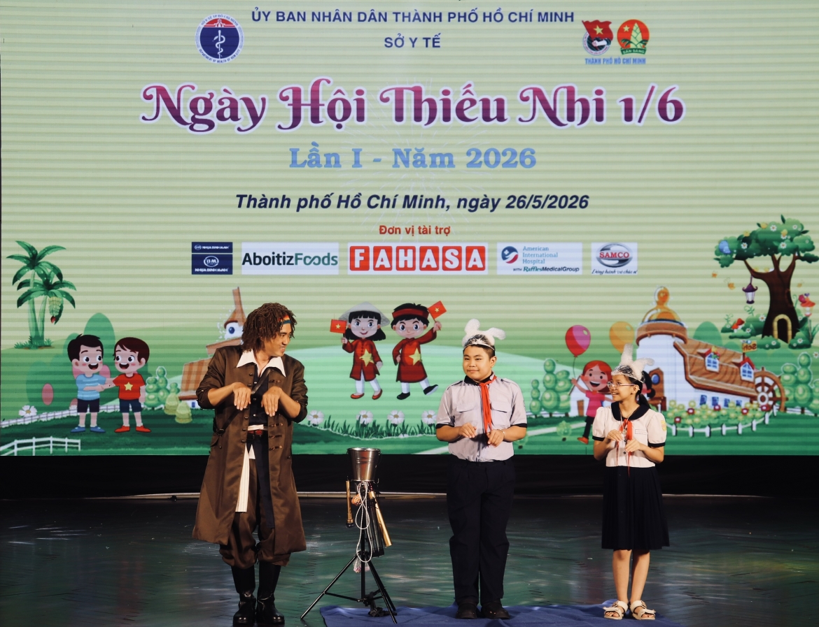 Hơn 1 tỷ đồng chăm lo cho trẻ em tại TP.HCM dịp Tết thiếu nhi 1/6