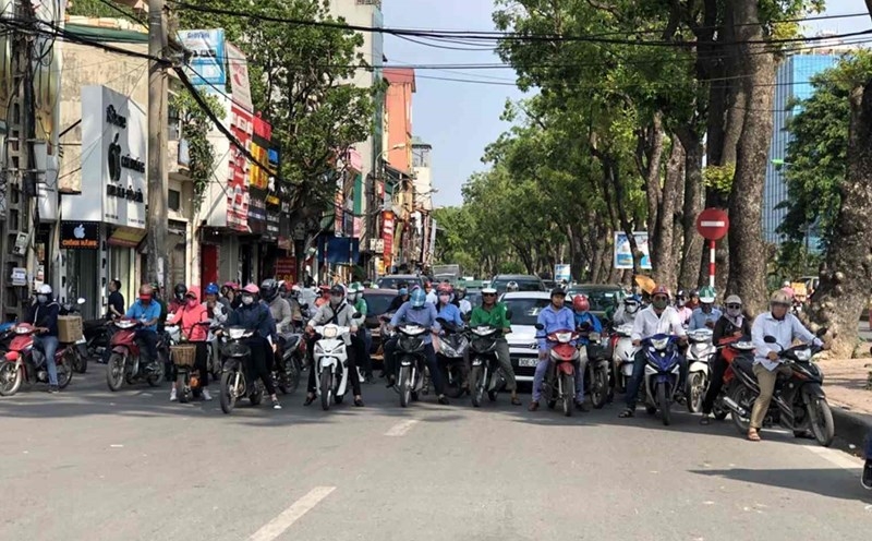 Dong bang bac bo va mien Dong nam bo con nang nong den het 16 5 hinh anh 1