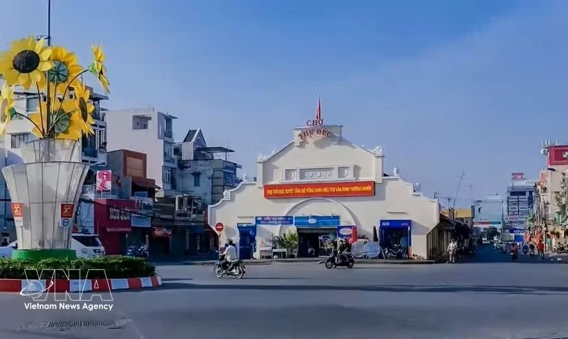 ho chi minh city ward pioneers scientific index to measure residents happiness picture 1