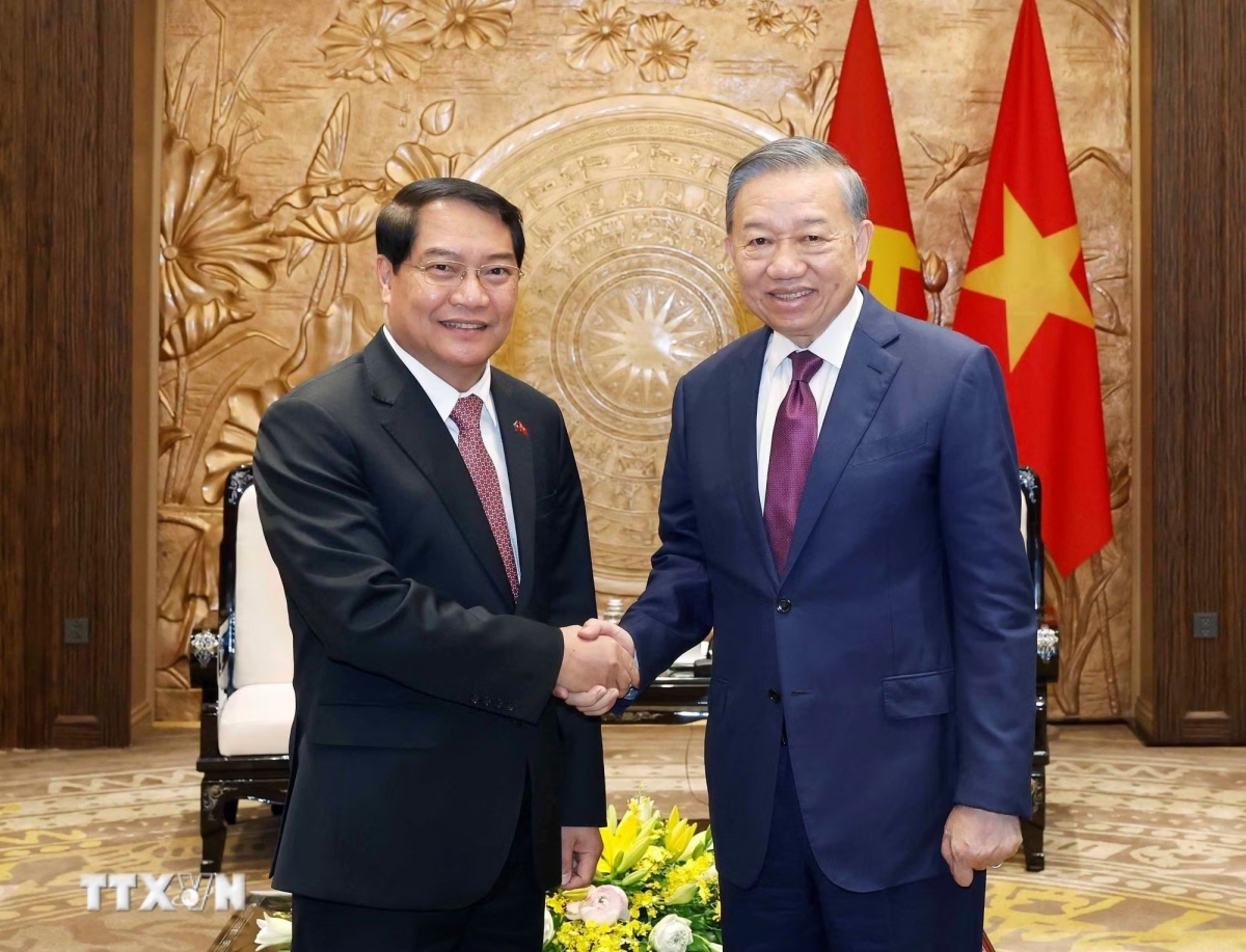 tong bi thu, chu tich nuoc tiep bi thu thanh uy, chu tich hDnd vientiane lao hinh anh 1