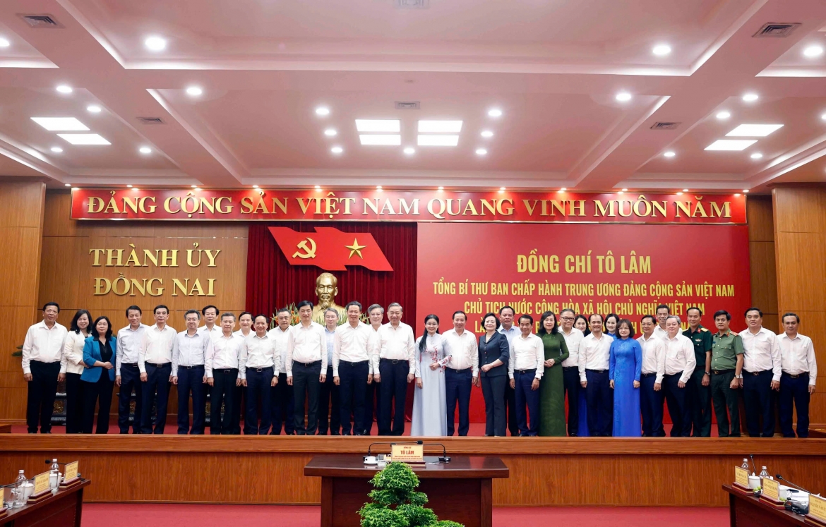  Dong nai phai huong toi mot thanh pho hien dai, van minh, nghia tinh, dang song hinh anh 3