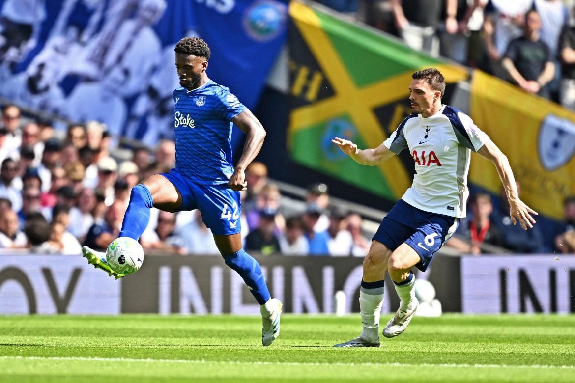truc tiep tottenham 1-0 everton ga trong chien dau de tru hang hinh anh 5
