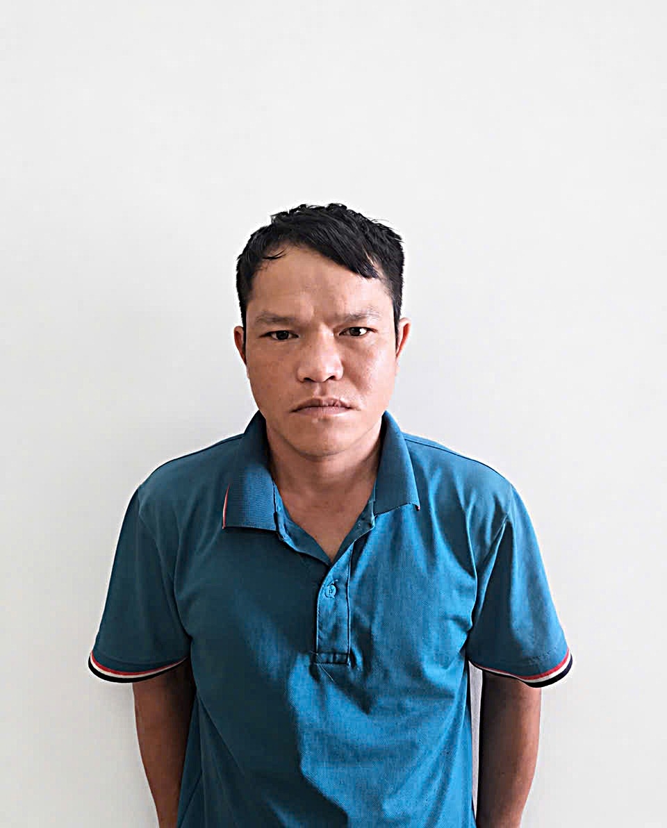 khoi to doi tuong trom tien tai nha ban nhau o ha tinh hinh anh 1