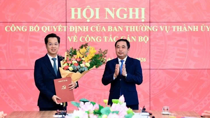 Ong vu Dang Dinh giu chuc truong ban to chuc thanh uy ha noi hinh anh 1