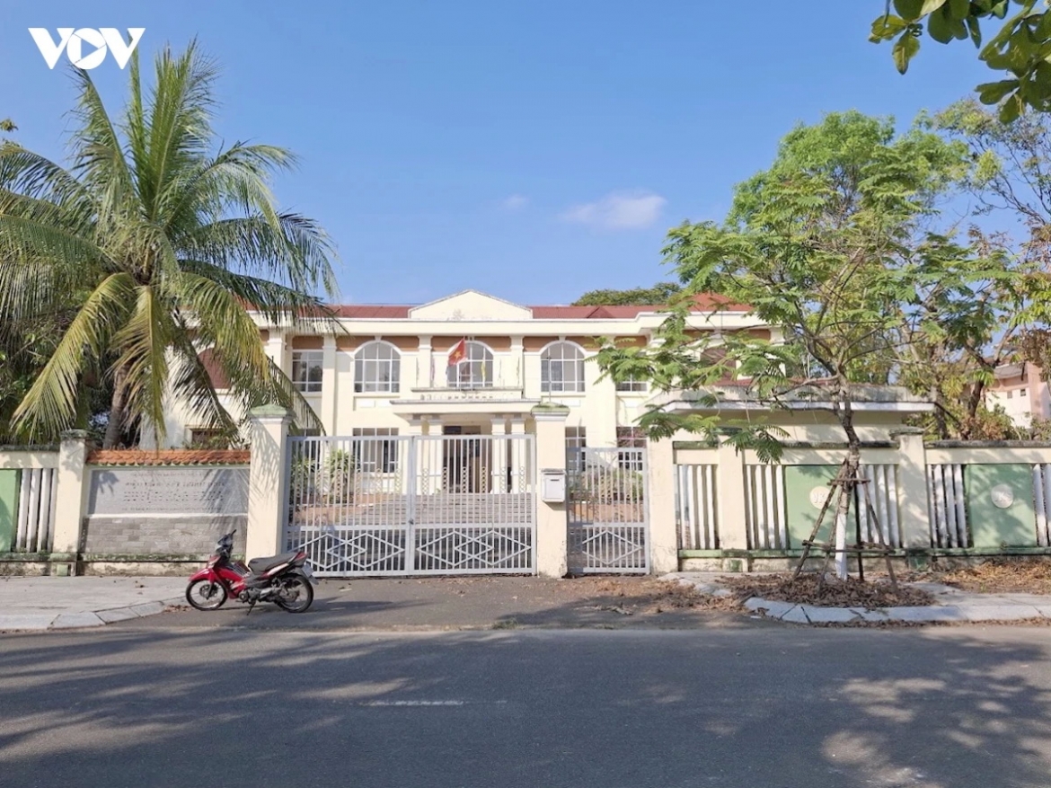 Da nang dau gia nguyen trang 414 co so nha, dat cong hinh anh 1