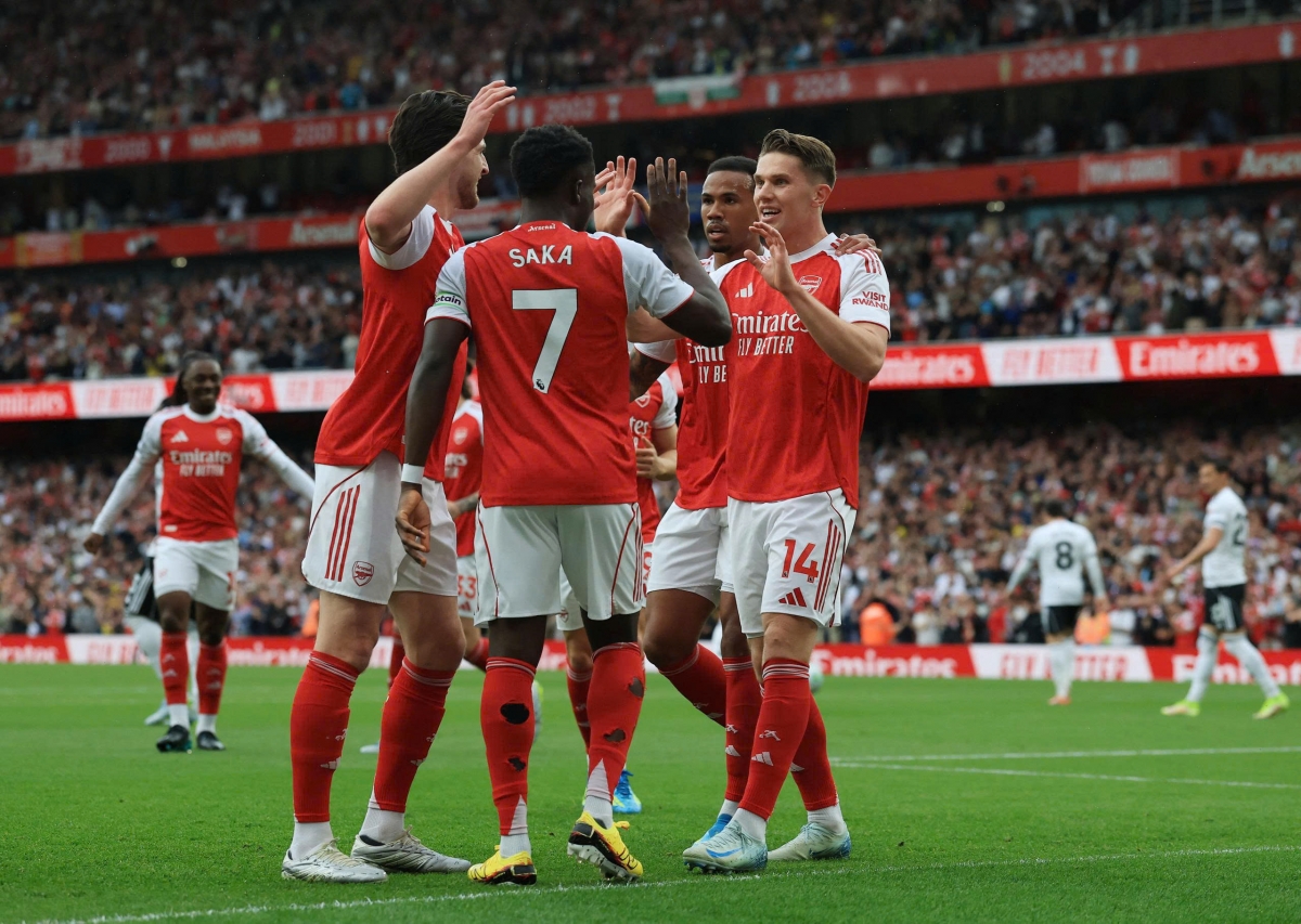 truc tiep arsenal 1-0 fulham saka don co cho viktor gyokeres hinh anh 4