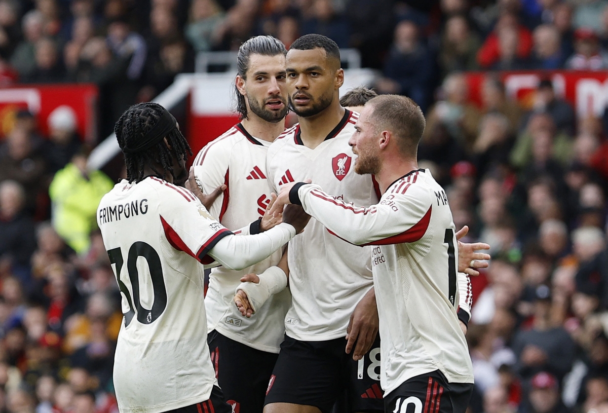 ket qua ngoai hang anh hom nay 3 5 mu thang liverpool, co ve du cup c1 chau Au hinh anh 16