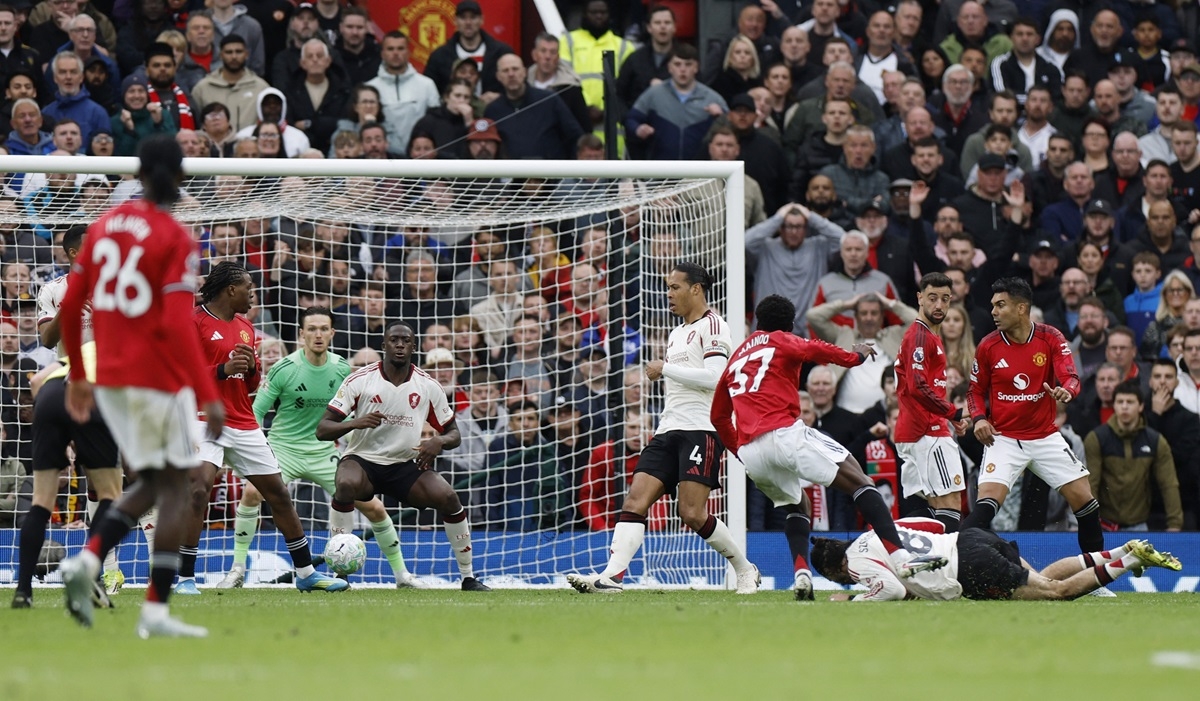 ket qua ngoai hang anh hom nay 3 5 mu thang liverpool, co ve du cup c1 chau Au hinh anh 17