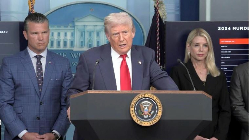 tong thong my donald trump de ngo kha nang tham nga tu nay toi cuoi nam hinh anh 1