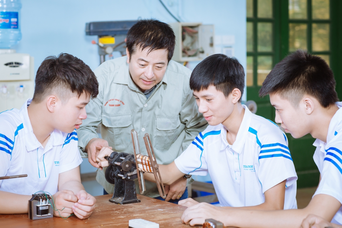 bo gd Dt de xuat cong nhan ket qua cac mon hoc chung giua cac truong nghe hinh anh 1