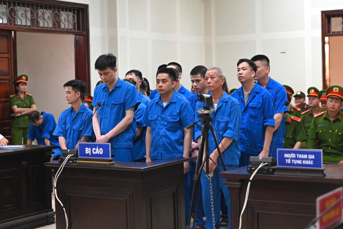 bi cao bui Dinh khanh va 3 dong pham bi tuyen an tu hinh hinh anh 1