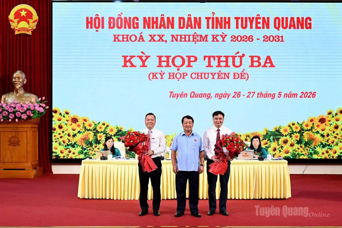 thu tuong phe chuan ket qua bau 2 pho chu tich ubnd tinh tuyen quang hinh anh 1