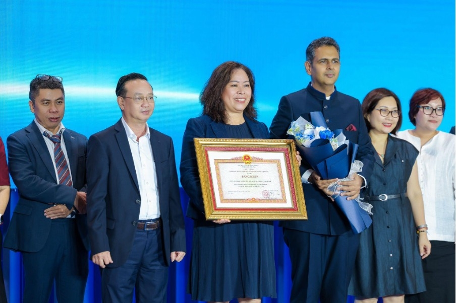 unilever viet nam nhan bang khen cua thu tuong chinh phu hinh anh 1