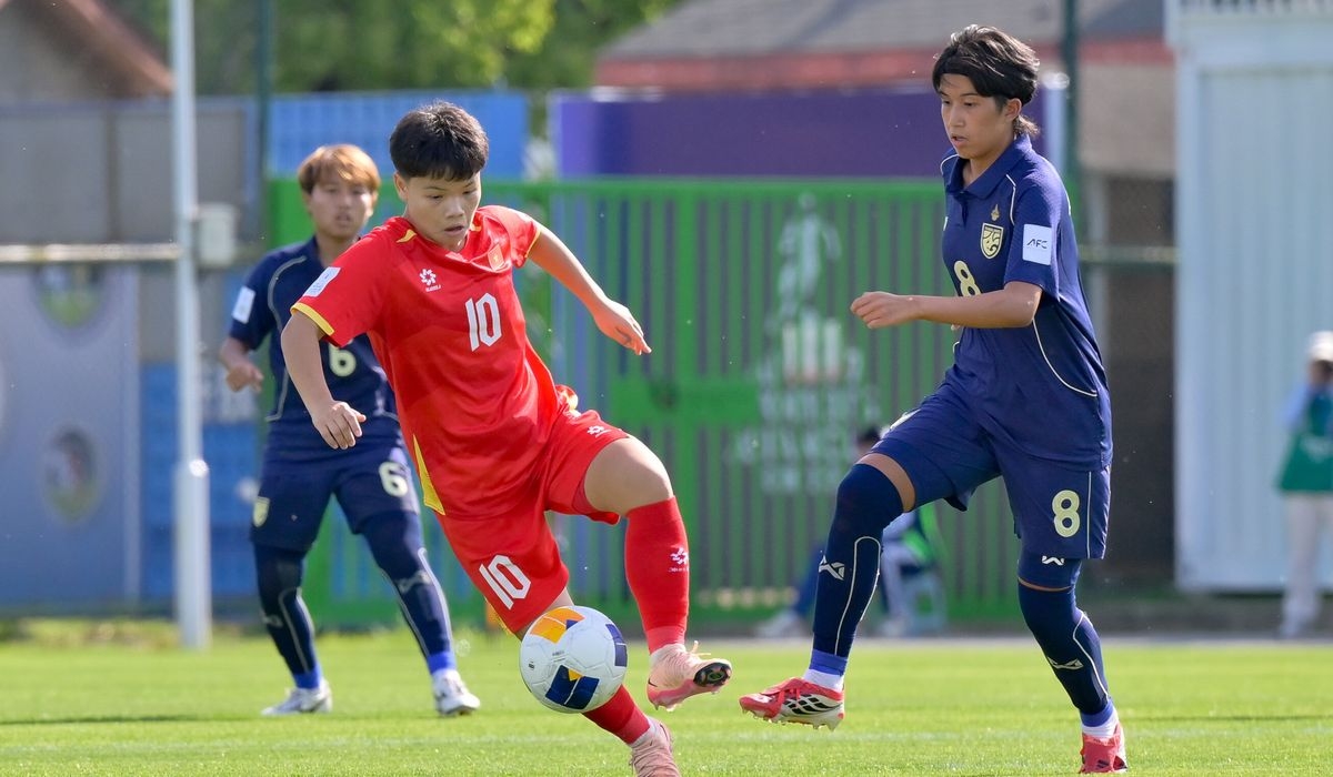 ket qua bong da hom nay 1 5 ghi ban phut bu gio, u17 nu viet nam hoa thai lan hinh anh 1