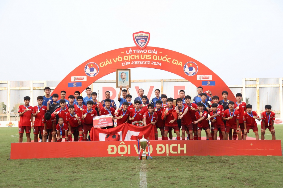 u17 viet nam gianh ve du u17 world cup, vff dac biet tri an nguoi ham mo hinh anh 3