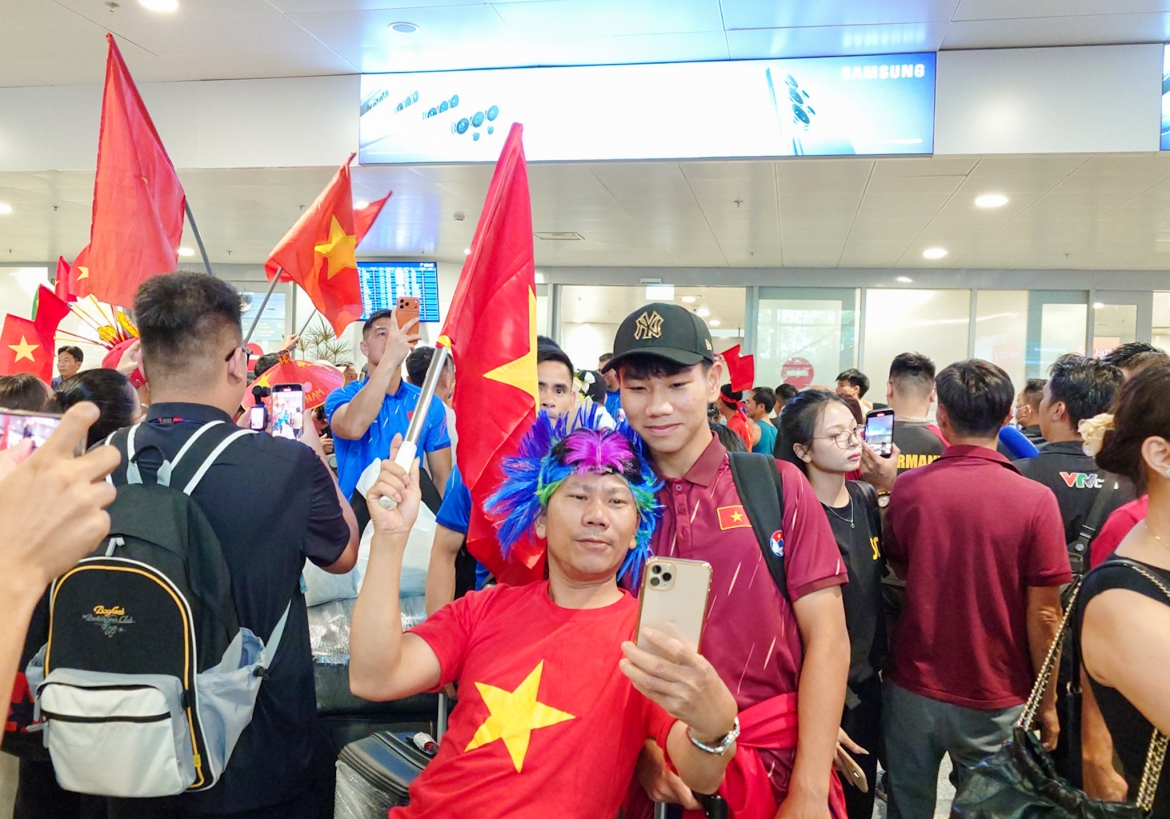 hlv roland xuc dong trai long ve tam ve world cup lich su cua u17 viet nam hinh anh 5