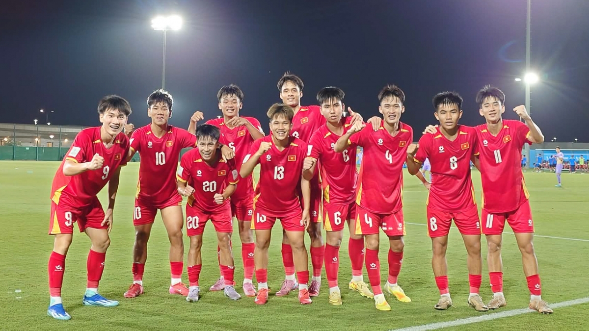 truc tiep u17 viet nam 1-0 u17 han quoc sy bach ghi ban tao dia chan hinh anh 3