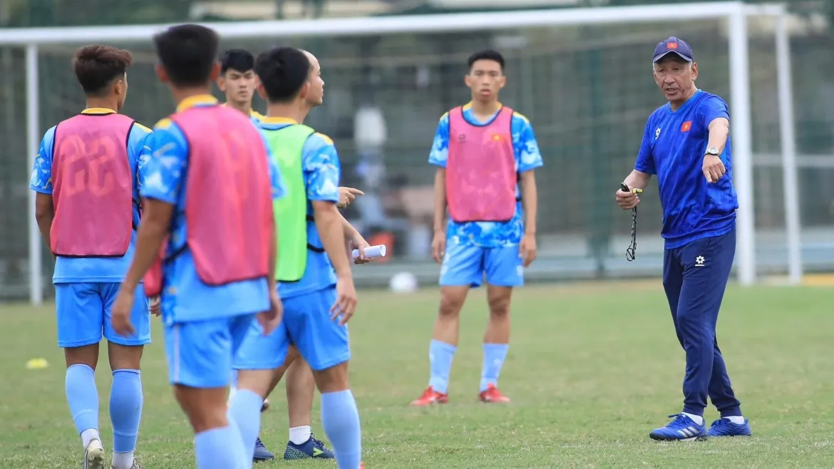 u19 viet nam thang lien tiep cac doi nhat ban tren hanh trinh san ve world cup hinh anh 1