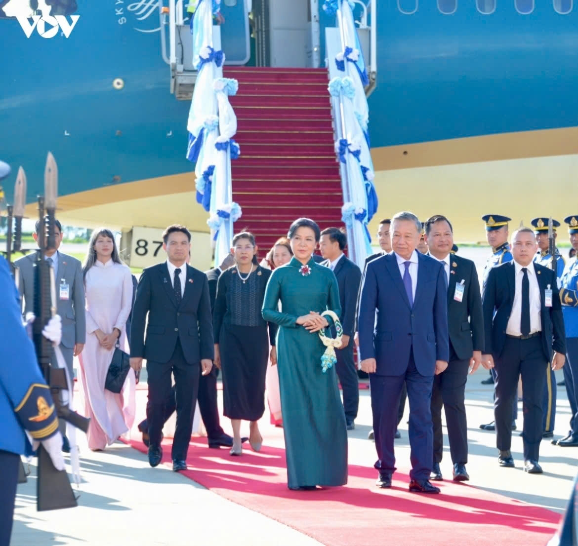 party chief and president to lam s thailand visit in photos picture 6