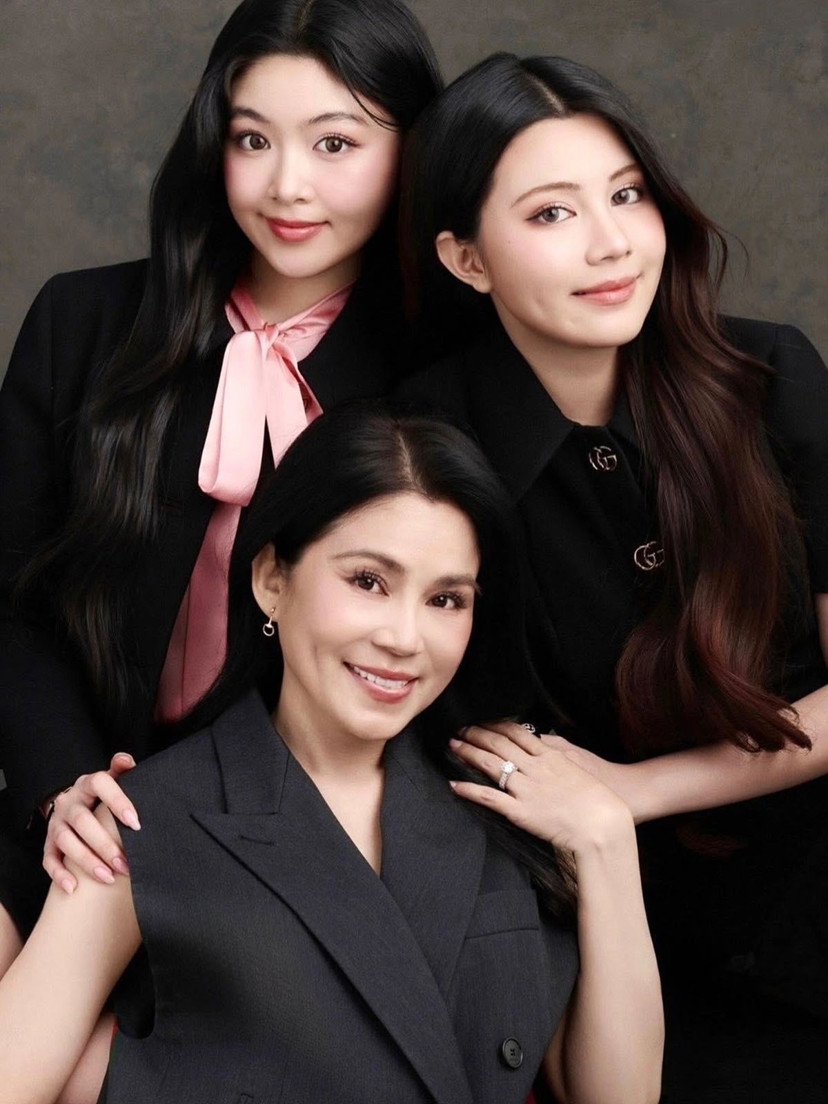 sao viet 11 5 miu le tat binh luan trang tiktok truoc khi co tin lien quan ma tuy hinh anh 9