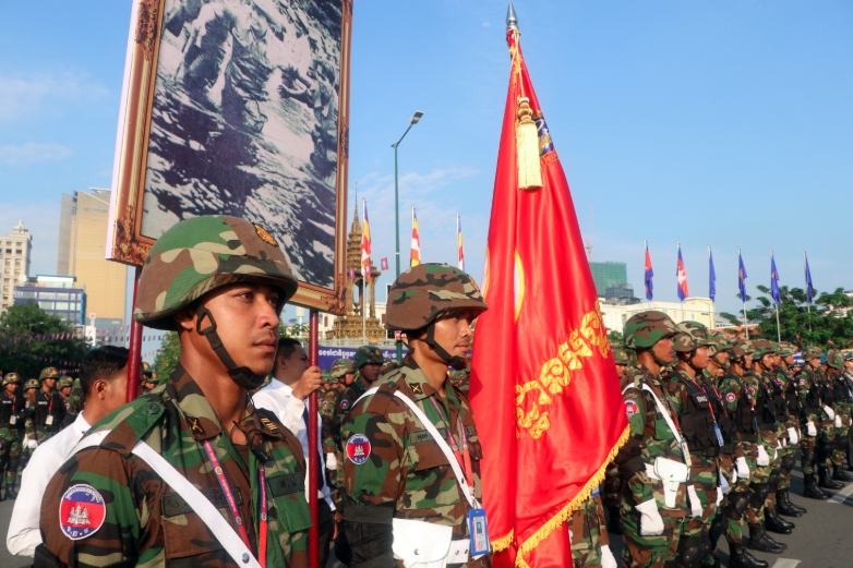 campuchia goi nhap ngu cuoi nam 2026, muc tieu tuyen 2 thanh nien hinh anh 1