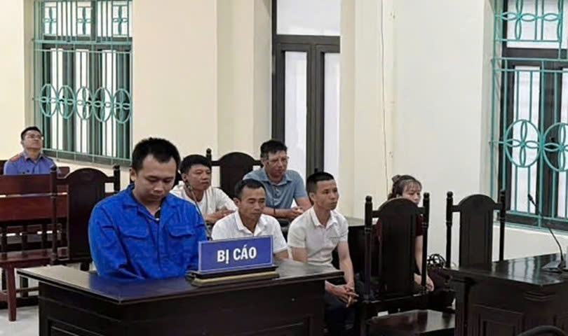 tu dung vo kich lua dao xuat khau lao dong, nguoi dan ong linh an 8 nam tu hinh anh 1