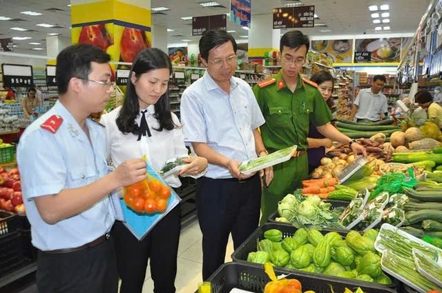 ha noi siet chat an toan thuc pham dip nghi le hinh anh 1