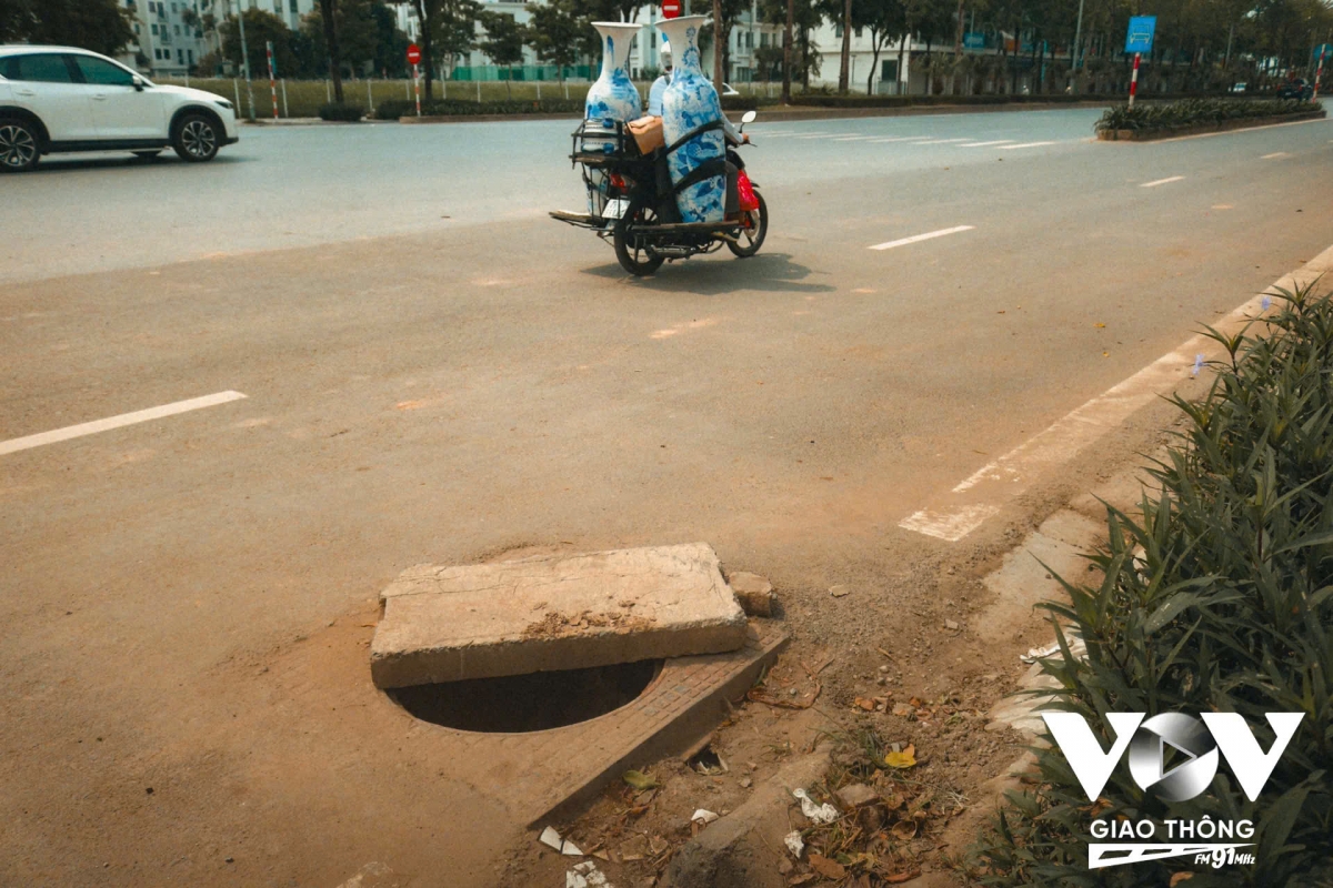 ha noi ha tang thieu dong bo, moi met duong la mot noi lo hinh anh 19