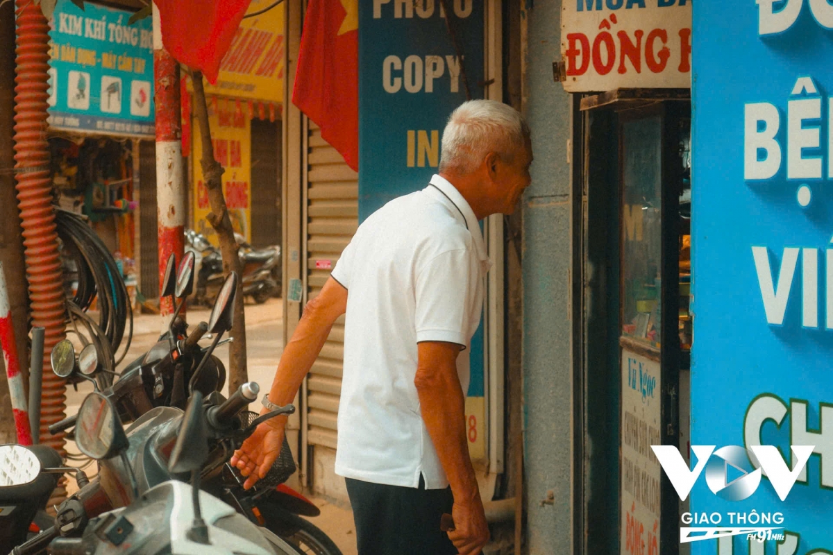 ha noi ha tang thieu dong bo, moi met duong la mot noi lo hinh anh 12