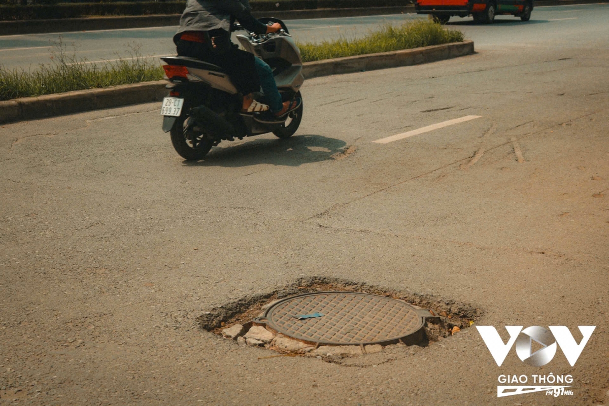 ha noi ha tang thieu dong bo, moi met duong la mot noi lo hinh anh 16