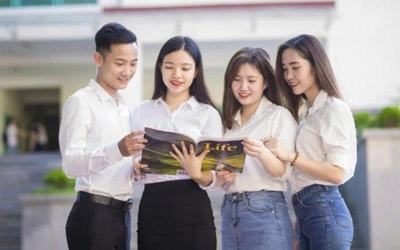 Nhiều trường sư phạm bỏ tổ hợp A00, C00 khi xét tuyển ngành Giáo dục tiểu học