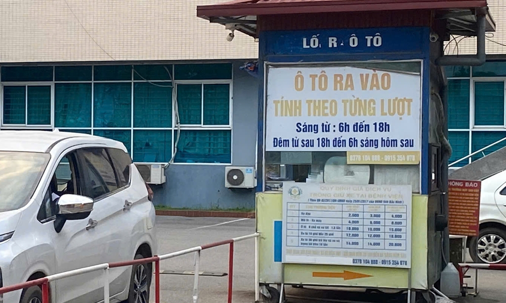 xac minh vu thu phi gui xe cao bat thuong tai benh vien Da khoa bac ninh hinh anh 1