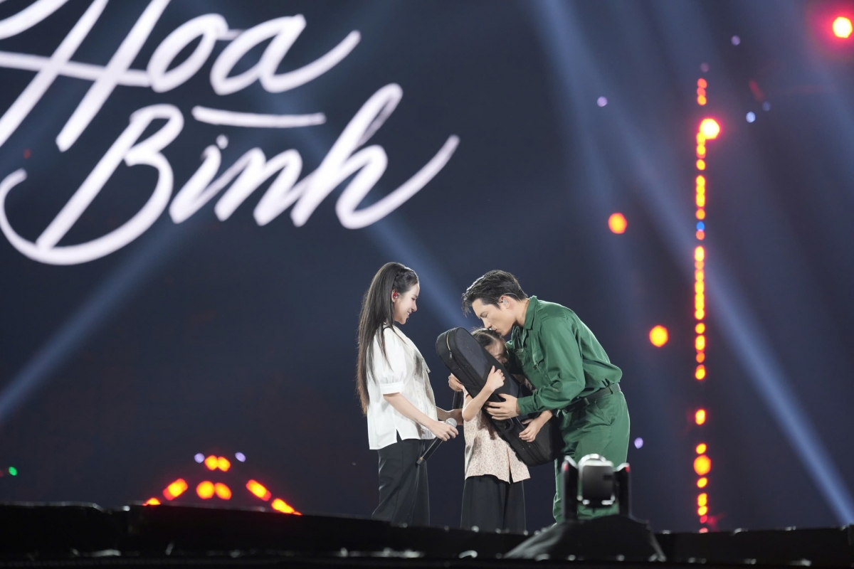 sao nhap ngu concert 2026 gay choang ngop voi dan khi tai va san khau khong lo hinh anh 7