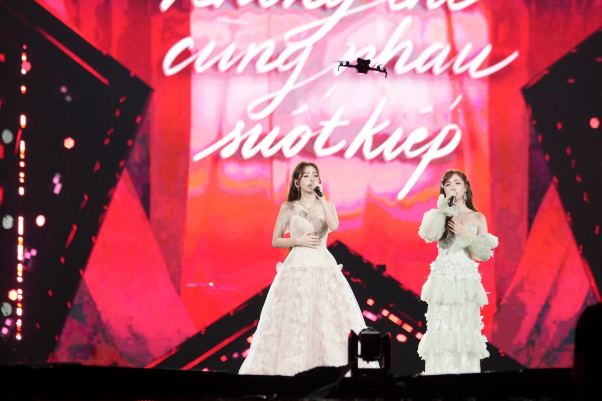 sao nhap ngu concert 2026 gay choang ngop voi dan khi tai va san khau khong lo hinh anh 12
