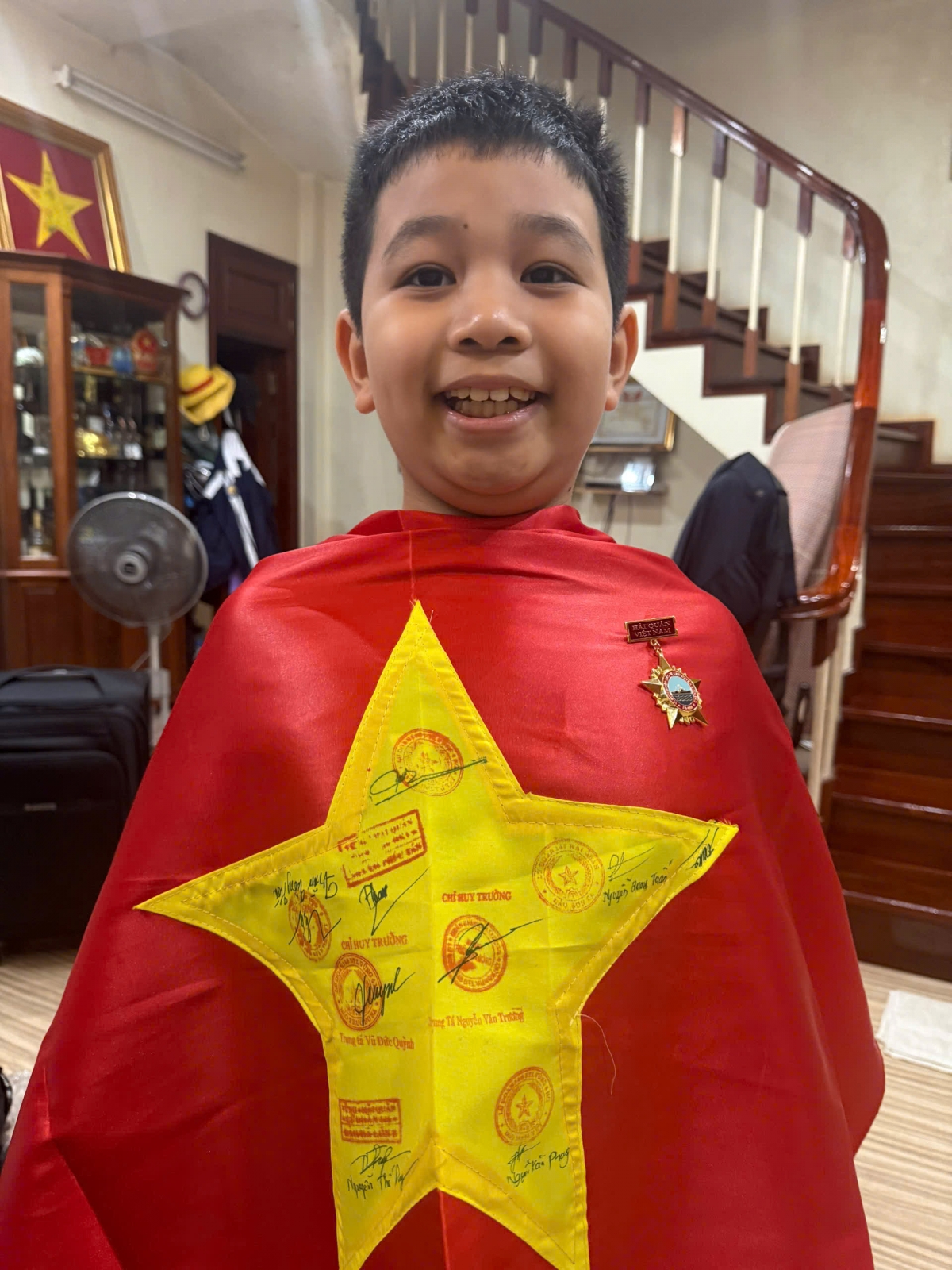 hanh trinh lan toa tinh yeu bien dao tu nhung la co to quoc mang dau truong sa hinh anh 1