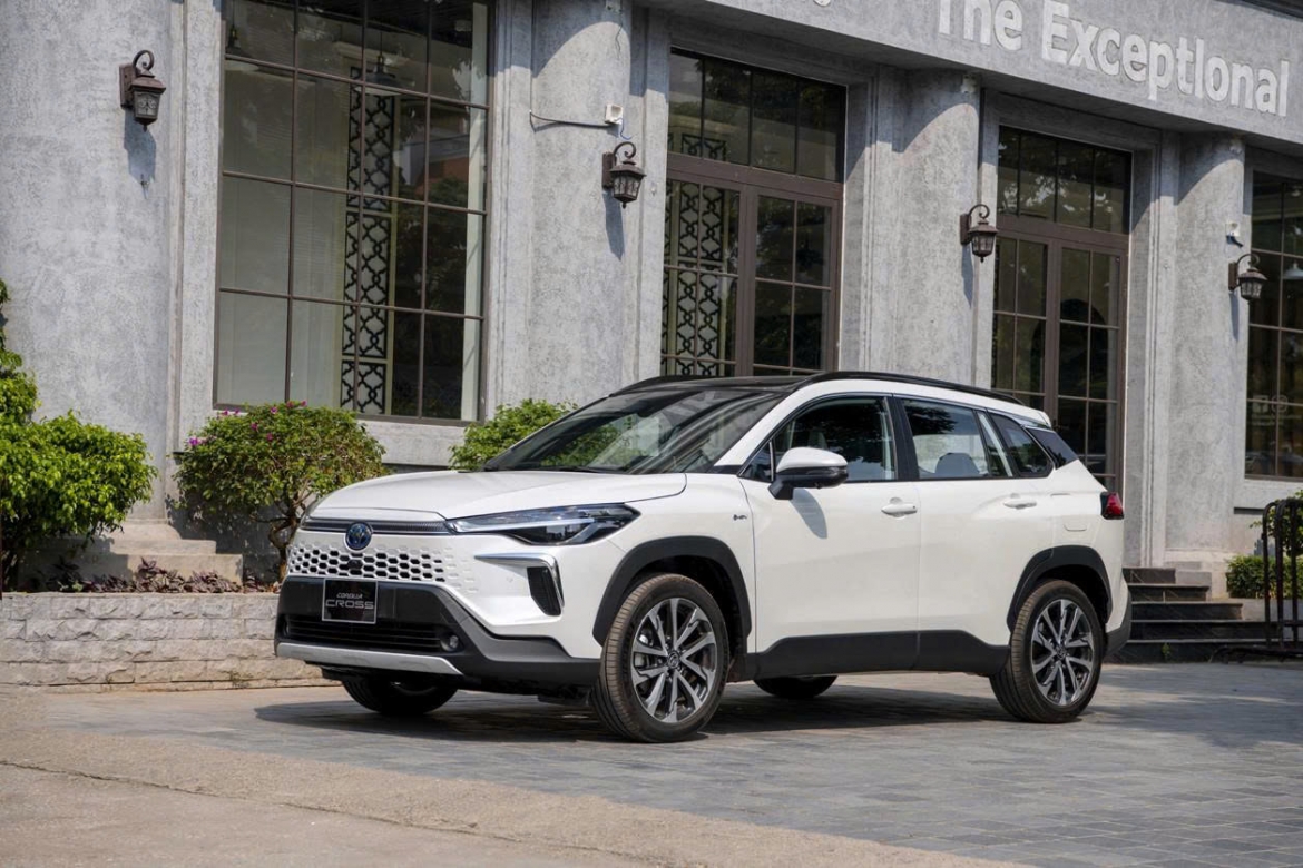 Top xe Hybrid bán chạy nhất tháng 4/2026: Xe Nhật chiếm trọn danh sách
