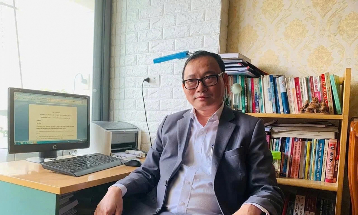 hanh hung giua pho ha noi bao dong xuong cap van hoa ung xu cong cong hinh anh 1
