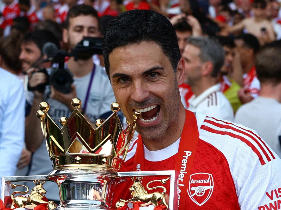 dan sao arsenal an mung cuong nhiet chuc vo dich ngoai hang anh 2025 2026 hinh anh 15