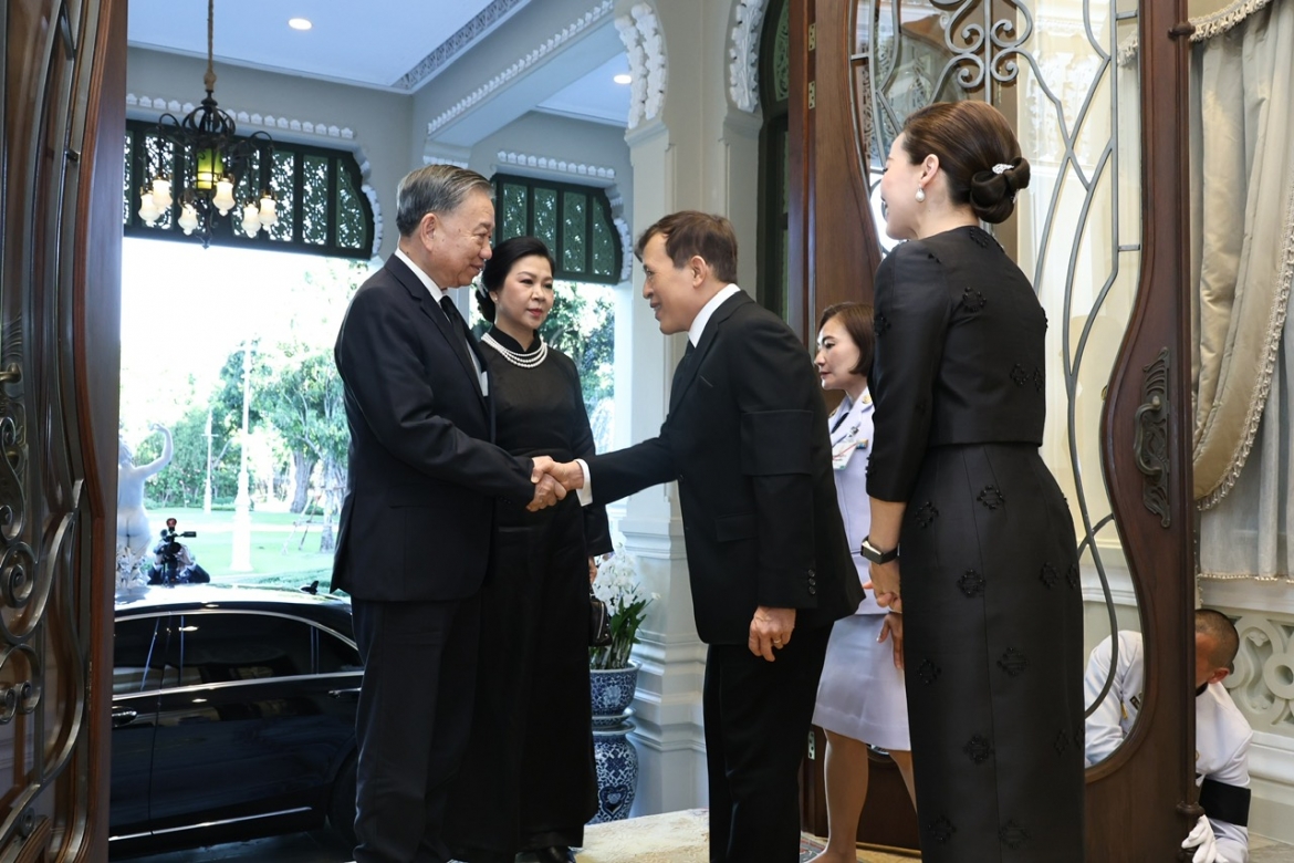 tong bi thu, chu tich nuoc to lam hoi kien nha vua va hoang hau thai lan hinh anh 2