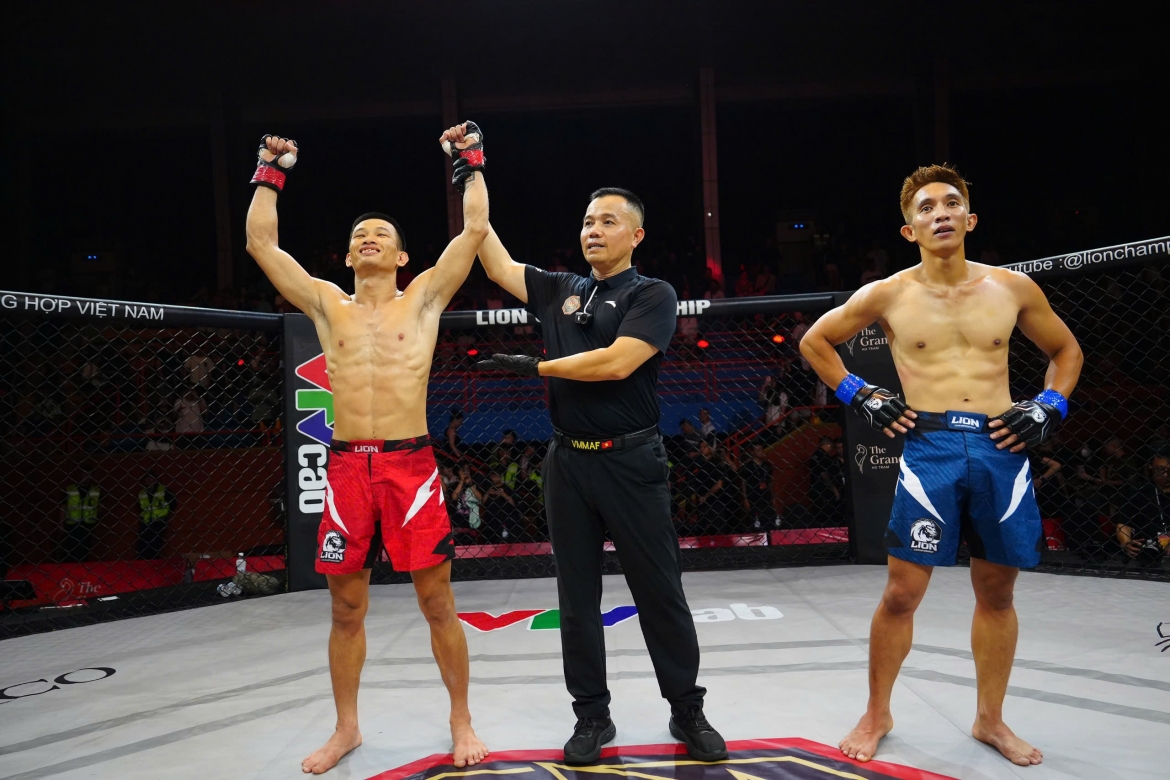 mma lion championship 32 bui truong sinh thang thuyet phuc vo si philippines hinh anh 4