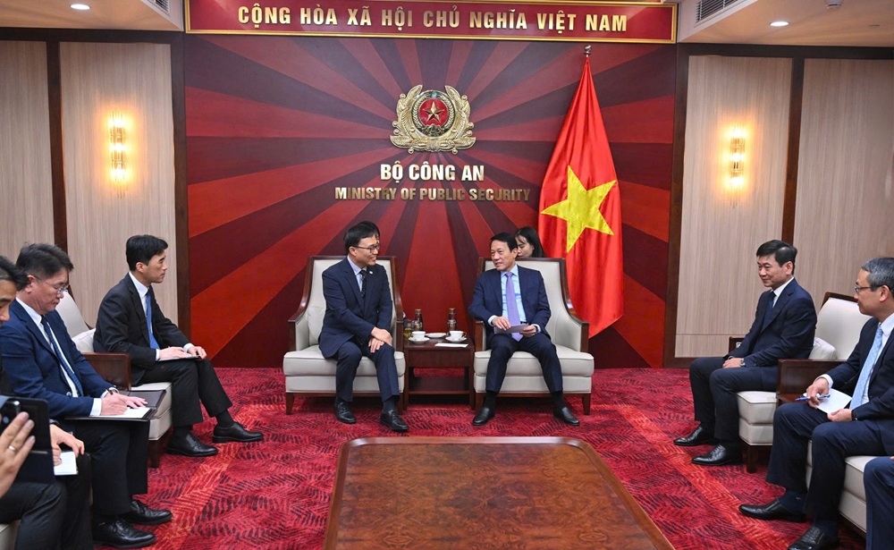 bo truong bo cong an luong tam quang tiep Dai su han quoc tai viet nam hinh anh 1