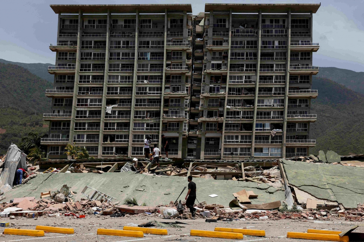 Số người thiệt mạng vì động đất tại Venezuela đã lên gần 600