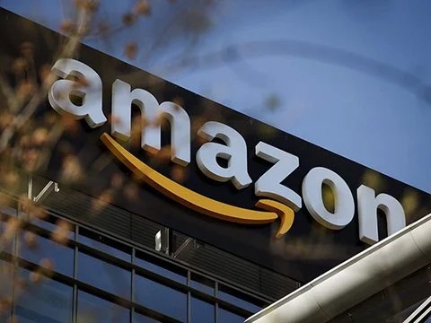 amazon va corning dau tu manh vao ha tang ket noi phuc vu ai hinh anh 1