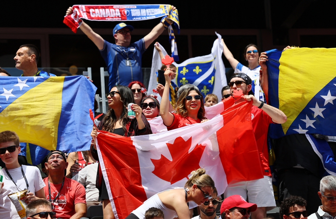 ket qua bang b world cup 2026 ngay 13 6 canada va bosnia chia diem kich tinh hinh anh 16