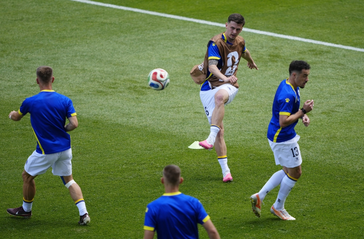 ket qua bang b world cup 2026 ngay 13 6 canada va bosnia chia diem kich tinh hinh anh 18