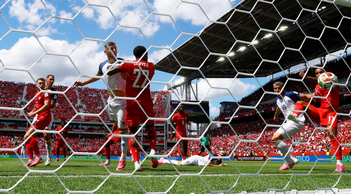 ket qua bang b world cup 2026 ngay 13 6 canada va bosnia chia diem kich tinh hinh anh 2