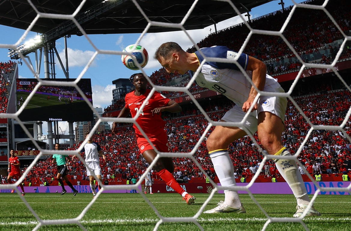 ket qua bang b world cup 2026 ngay 13 6 canada va bosnia chia diem kich tinh hinh anh 34