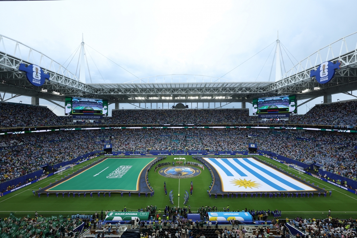 ket qua world cup hom nay 16 6 saudi arabia chia diem nghet tho truoc uruguay hinh anh 15